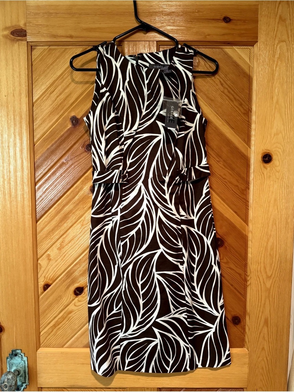 TAB WAIST DRESS George ME by Mark Eisen Leaf Coffee House Pattern Size 4